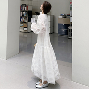 白色法式浪漫V领蕾丝连衣裙女2024超好看仙女裙气质显瘦长裙