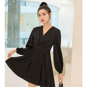泰国潮牌黑色V领丝滑绸缎系带连衣裙短款气质黑色小礼服品牌