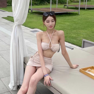 韩国ins挂脖高腰比基尼泳，衣女夏小胸性感，辣妹裙式三件套度假温泉