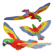 电动老鹰鹦鹉玩具有声光电动吊线飞鹰儿童仿真鹦鹉玩具小鸟