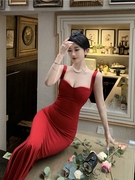法式辣妹红色吊带连衣裙女夏季气质高级性感包臀修身礼服鱼尾长裙