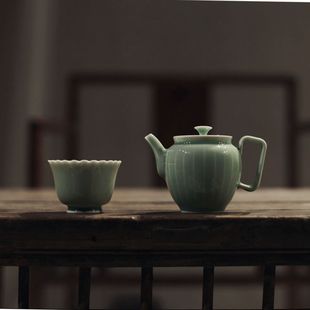 工匠家品《豆青》灯笼壶 青瓷茶壶 泡茶 淡绿色茶具茶杯主人杯