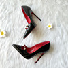 2023性感镂空露趾单鞋，铁杠装饰黑色漆皮，红色内里欧美12cm红底高跟