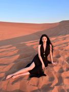 沙漠海边度假沙滩裙礼服裙气质露背黑色雪纺挂脖吊带连衣裙女夏季