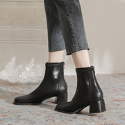 Y520-1粗跟方头韩版时尚女靴秋冬法式皮面低筒短靴简约通勤靴