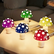 创意蘑菇台灯卧室床头氛围，灯学生宿舍充电小夜灯，ins装饰小蘑菇灯