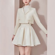杏色名媛气质小香风套装女2023冬时尚短外套半身裙两件套