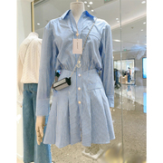 蓝色条纹长袖衬衫连衣裙，女小众2024春夏收腰，百褶polo领中长裙