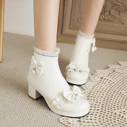 原创lo洛丽塔甜美蕾丝少女短靴子时尚学院风中跟蝴蝶结小码马丁靴
