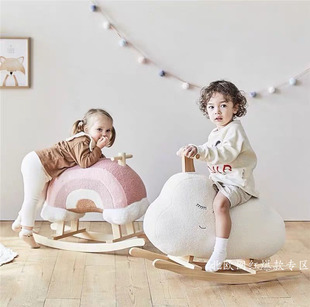 韩国INS创意木制玩具摇椅木质彩虹云朵幼儿园宝宝儿童木马摇摇马