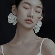 手工串珠花朵耳饰品欧美夸张个性设计感名媛气质照相馆拍照新娘.