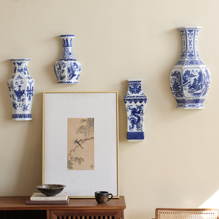 新中式客厅卧室墙壁面装饰品，挂件壁挂花瓶创意挂盘花插陶瓷青花瓷