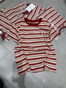 显白红色条纹t恤女2024夏韩国(夏韩国)时尚刺绣，字母爱心短袖休闲半袖上衣