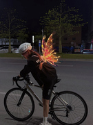 骑行背包山地车公路自行车摩托户外骑行装备女骑行单车装饰发光