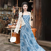 新中式度假露背连衣裙民族风吊带长裙沙滩海边气质蓝色雪纺裙套装