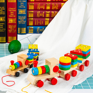 形状配对三结小火车幼儿园早教男女孩益智木制拖拉智力积木玩具车