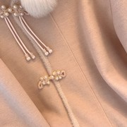 新中式国风呢子大衣女冬季厚盘扣，复古小香风，短款粉色毛领毛呢外套