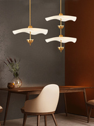 现代简约餐厅吊灯北欧艺术，小客厅亚克力样板房设计师吧台卧室灯具