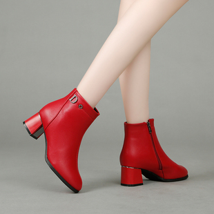欧美真皮短靴女粗跟红色，马丁靴女英伦棉，靴子中跟百搭显瘦加绒皮靴