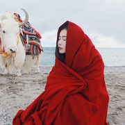 纯色红围巾女春秋，夏季西藏青海湖旅游民族，风超大披风西北保暖披肩