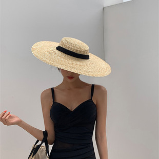 个性小众绑带麦秆草帽女夏季出游海边度假沙滩，帽大檐遮阳防晒帽子
