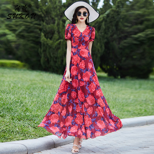 红色时尚减龄连衣裙夏季2024韩版收腰显瘦气质，大花朵雪纺长裙