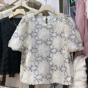 设计感重工亮片花朵圆领泡泡袖气质衬衫女2024夏季法式小香风上衣