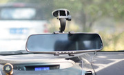 式GPS汽车吸盘通用7寸导航仪 车载支架行车记录仪夹子-4手机