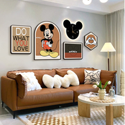 卡通米奇客厅装饰画led灯画钟表壁画现代简约沙发，背景墙挂画