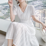 法式白色蕾丝连衣裙女夏季2024高级气质长裙显瘦纯棉仙女裙子