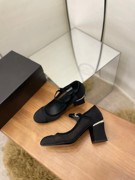 法式网纱高跟鞋2022黑色性感镂空真皮，气质圆头粗跟单鞋时尚女