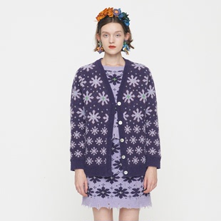 小众原创设计师潮牌钉珠紫色印花针织，复古宽松羊毛毛衣针织开衫女