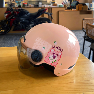 可爱电动车头盔夏季防晒男女，款卡通粉色摩托，情侣电瓶车安全帽