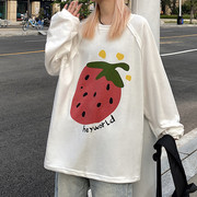 控+3实价甜美草莓手绘印花宽松T恤 慵懒风圆领套头长袖卫衣女