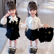 女童秋装套装2背心3白衬衫1一4岁幼儿童英伦风白折百褶裙字三件套