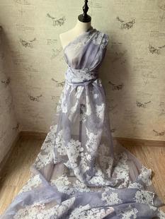 浅紫色数码印花白粉100%桑蚕丝，真丝欧根纱布料，时装裙子蓬蓬裙面