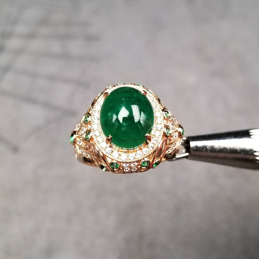 爆款中性戒指 4.5ct 18K金天然祖母绿戒指 免费改圈在类目 珠宝/钻石/翡翠/黄金, 彩色宝石/贵重宝石, 手饰中 - 来自Buy2taobao.com提供专业的淘宝代购服务