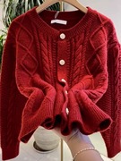 高端欧货麻花新年红色毛衣外套，女秋冬软糯浣熊绒外穿羊绒开衫