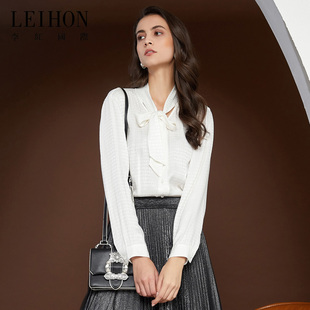 LEIHON/李红国际2023年通勤白色系带纹理雪纺衫版中长款单上衣女