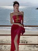 2024绝美小裙海边度假开叉，抹胸裙玫红色，礼服高端轻奢小众丝绒连衣
