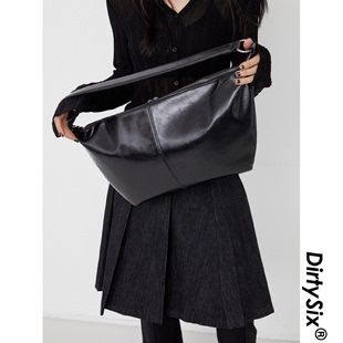 dirtysix原创黑色时尚大容量单肩斜挎包，时尚复古大包，牛皮饺子包潮