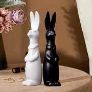 北欧风格彼得兔家居装饰品陶瓷创意结婚礼物客厅电视柜摆件