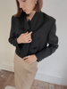 7折SOTHEA时髦黑chao美肩线双排扣精纺羊毛短款西装外套