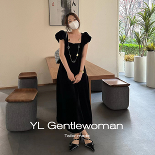 ylgentlewoman法式小众，复古丝绒连衣裙方领泡泡，袖天鹅绒长裙春夏