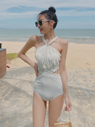 韩国ins白色泳装三角，连体显瘦遮肚性感温泉，网红度假高级感泳衣女