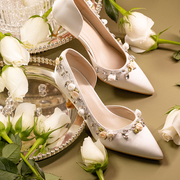 折扣原创玫瑰花朵水钻，侧空尖头细跟高跟鞋仙女伴娘婚鞋