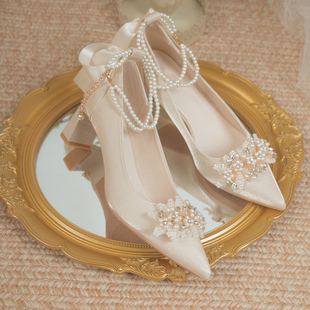 法式主婚鞋新娘粗跟高跟鞋，日常可穿白色绸缎主，婚纱舒适孕妇不累脚