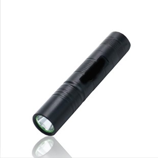 强光led可充电18650锂电池，定焦变焦防水远射夜骑小型迷你s5手电筒