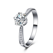 钻戒女1克拉裸钻铂金钻石，戒指婚戒六爪结婚求婚订婚50分定制