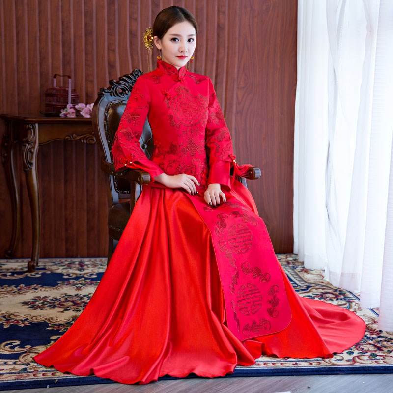 服新娘服2018新款夏季中式结婚礼服敬酒服龙凤褂绣禾薄款在类目 女装/女士精品, 婚纱/旗袍/礼服, 旗袍中 - 来自Buy2taobao.com提供专业的淘宝代购服务